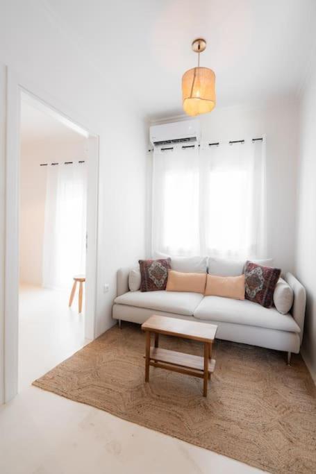 Prime Location 1-Bedroom Apt Athén Kültér fotó