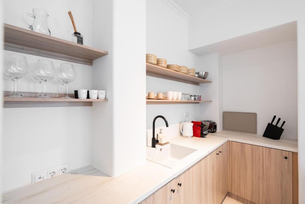 Prime Location 1-Bedroom Apt Athén Kültér fotó